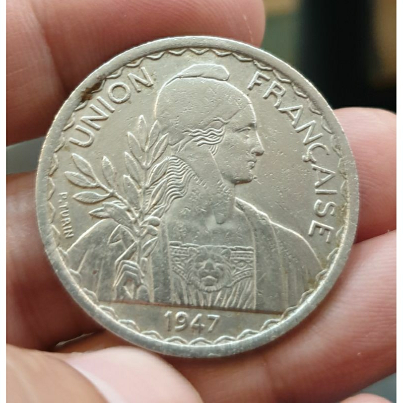 Đồng xu xưa thời Pháp 1 Piastre 1947 rãnh HIẾM
