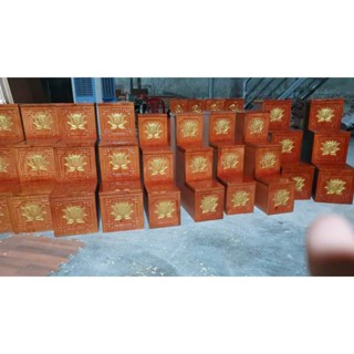 [xả giá gốc -giá 1 cặp ] Bục tam cấp kê 2 bên ban thờ thần tài thổ địa dát vàng hoa sen