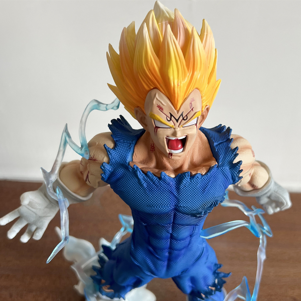 Mô hình cao cấp Vegeta Tự Hủy Cao 27cm Bản Cao Cấp Có 2 Đầu Thay Thế