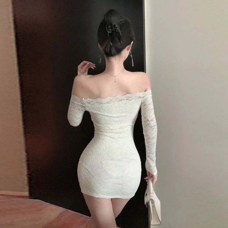 Đầm Dài Tay Trễ Vai Phong Cách Hàn Quốc