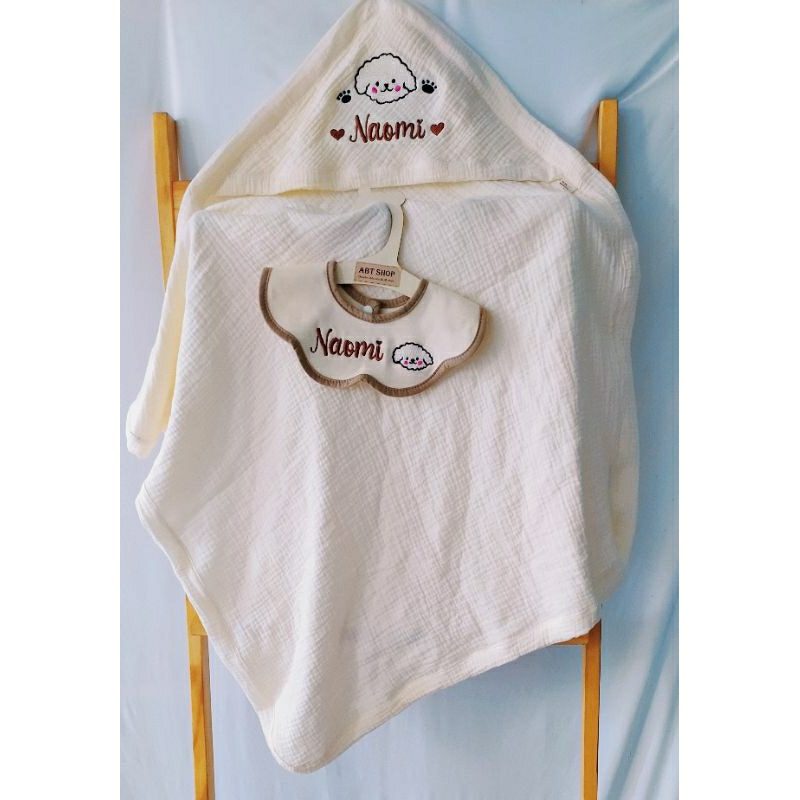 Yếm bé trai bé gái thêu tên theo yêu cầu, inbox chọn icon hình hoặc theo hình của khách.