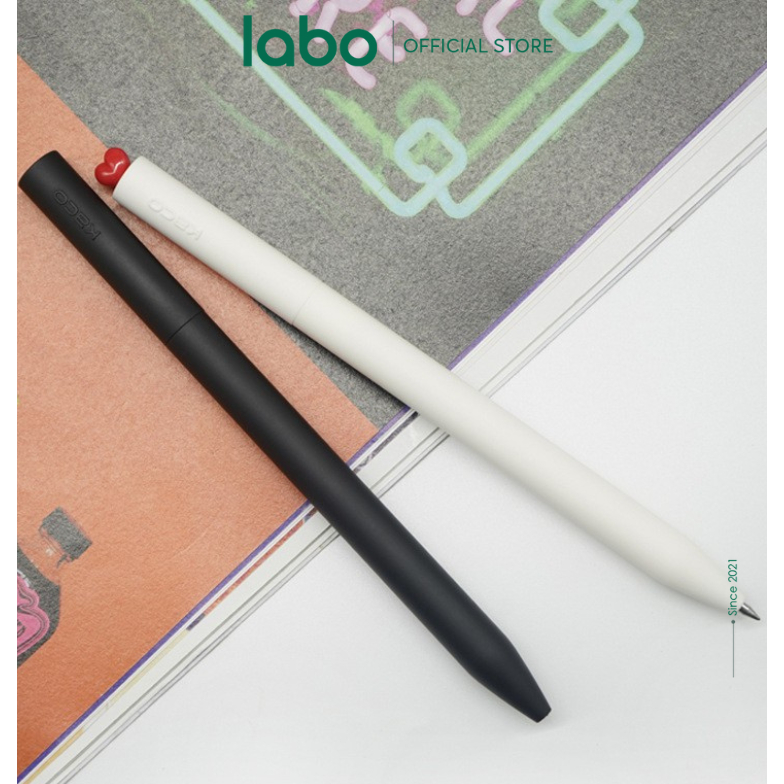 Bút Bi Mực Gel Kaco Heart Kèm Hộp Sẵn Một Bút Và Hai Ngòi 0.5 Mực Đen Labo