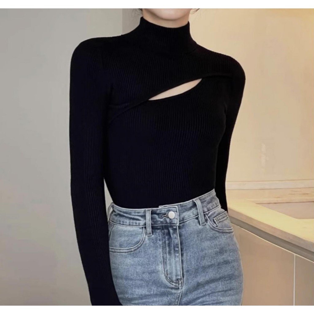 Áo croptop hở ngực cá tính TILAA