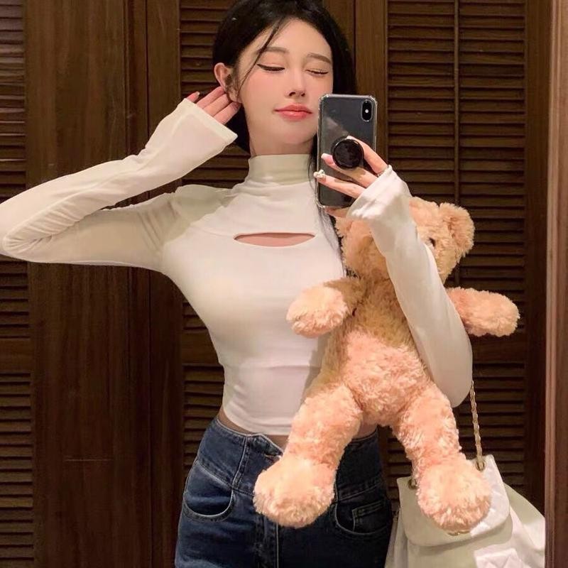 Áo croptop hở ngực cá tính TILAA