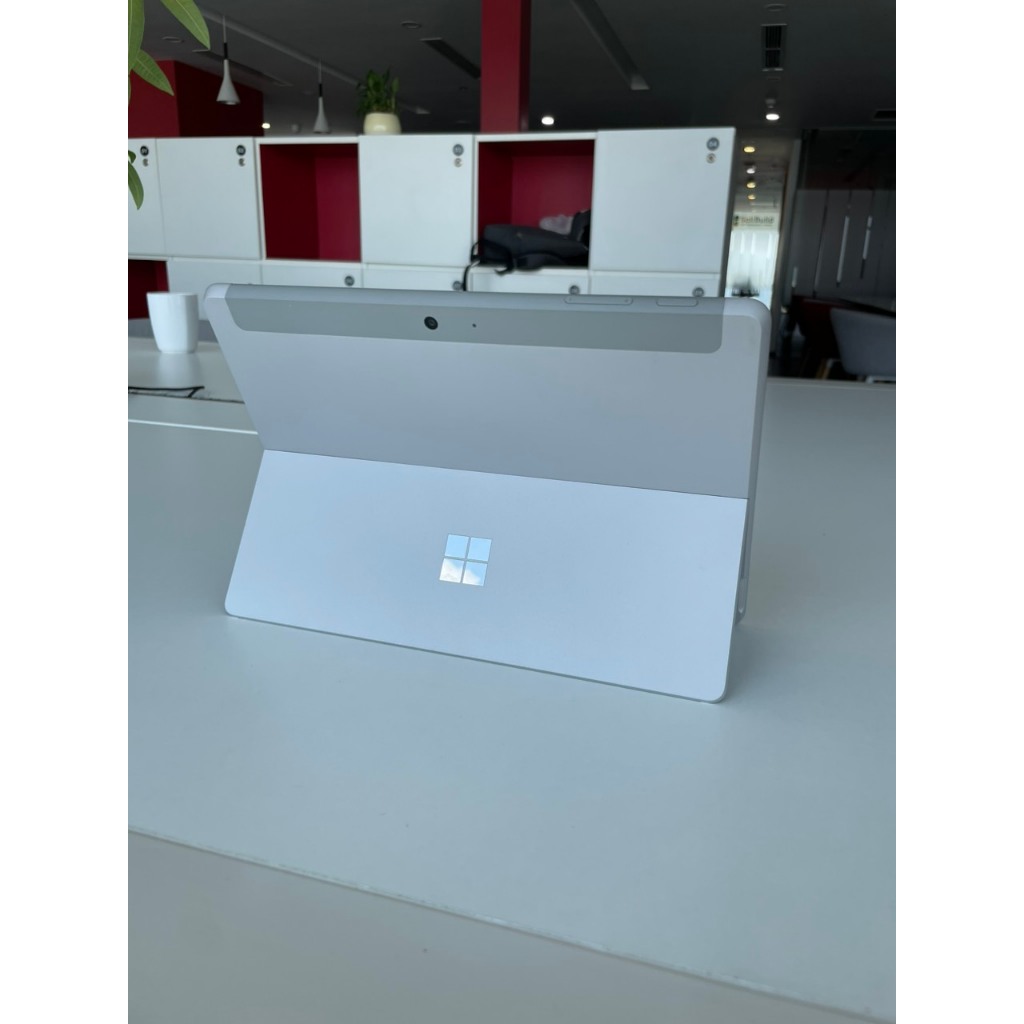 Máy tính Surface Go, Intel thế hệ 7, Ram 8Gb, SSD 128Gb, LAPTOP 2 in 1 kết hợp giải trí và công việc.
