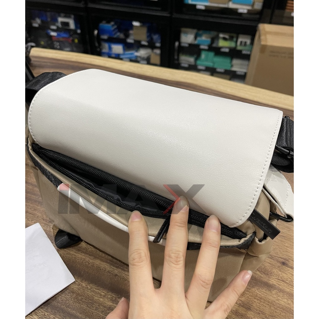 Túi máy ảnh Caden Cwatcun D99