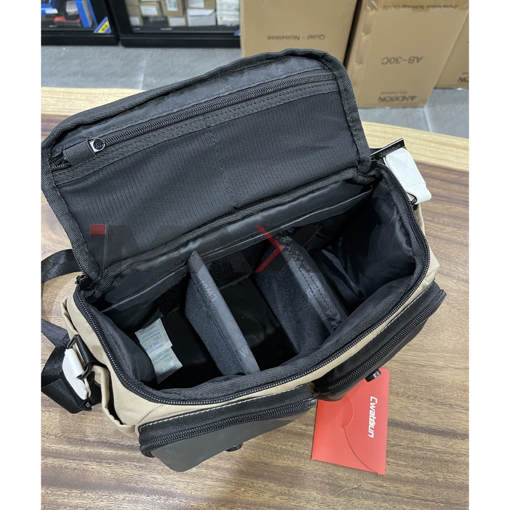 Túi máy ảnh Caden Cwatcun D99