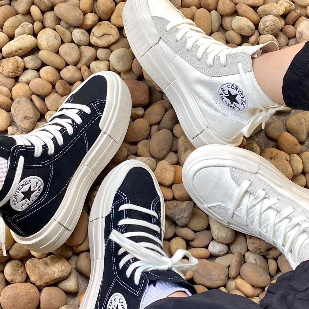 Giày Thời Trang Nữ Converse Chuck Taylor All Star Cruise Màu Đen
