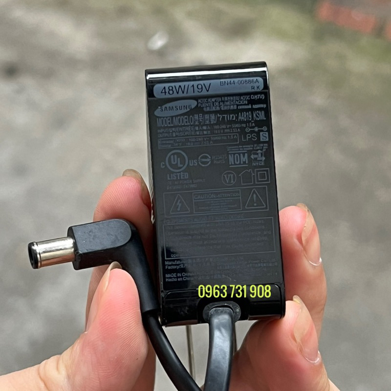 Dây nguồn tivi samsung 19V 2.53A bảo hành 12 tháng