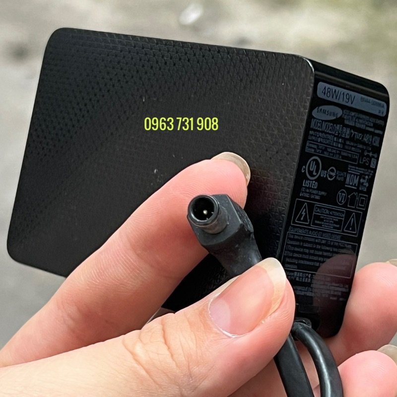 Dây nguồn tivi samsung 19V 2.53A bảo hành 12 tháng