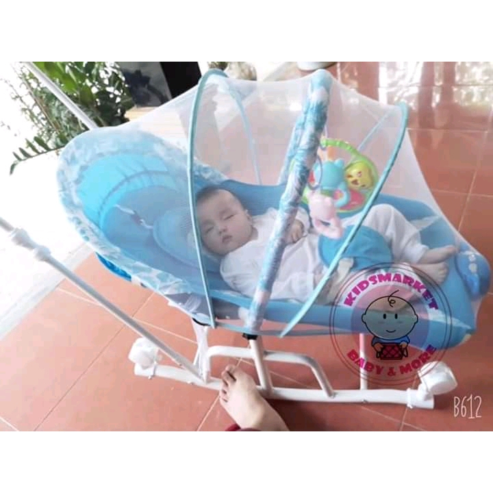 Nôi rung đa năng bập bênh có bánh xe cho bé.Tặng màn chống muỗi và chiếu điều hòa .BH 12 tháng.