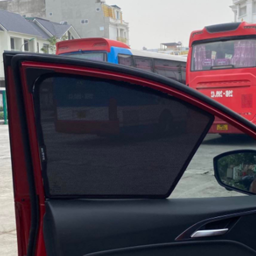 Rèm che nắng theo xe Vinfast VF8, VF9, VFe34 Bộ 4 tấm dính nam châm