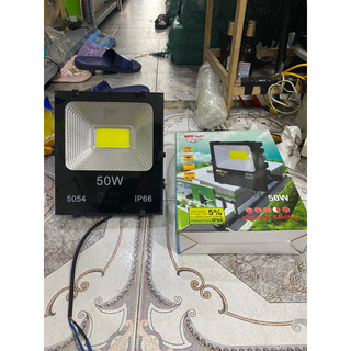 Đèn pha led ngoài trời 12v 50w 100w 30w, đáp ứng mọi nhu cầu chiếu sáng ngoài trời