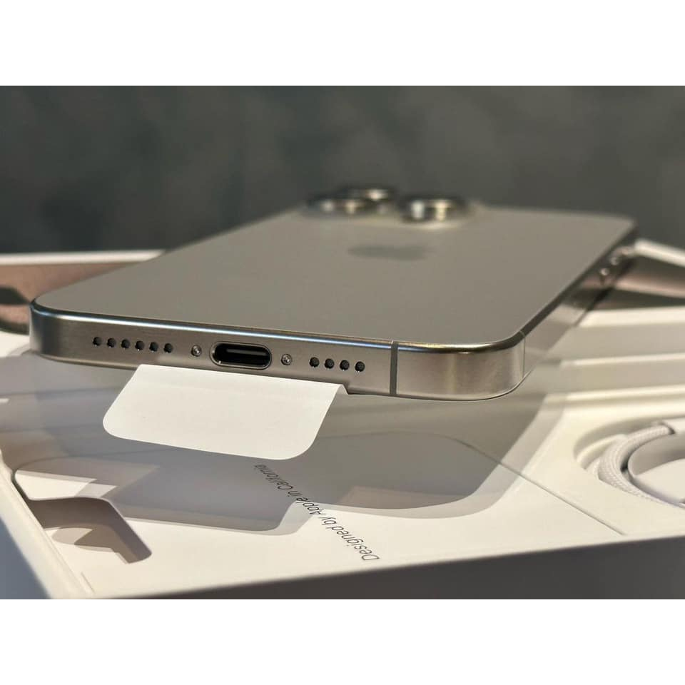 Điện thoại iphone 15 pro - 128gb - titan đẹp - bảo hành 12 tháng - đổi trả trong 7 ngày