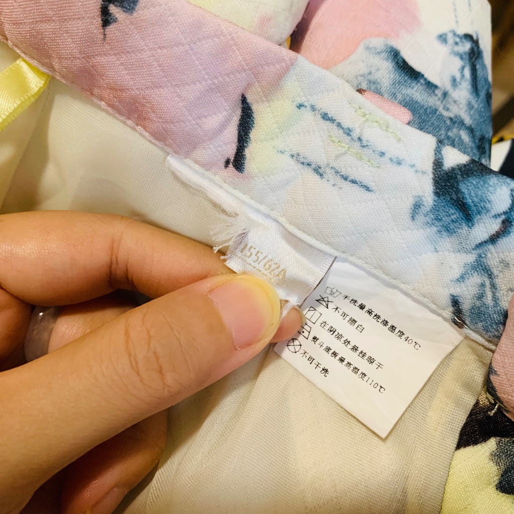 Quần ngắn hoa văn NO BRAND