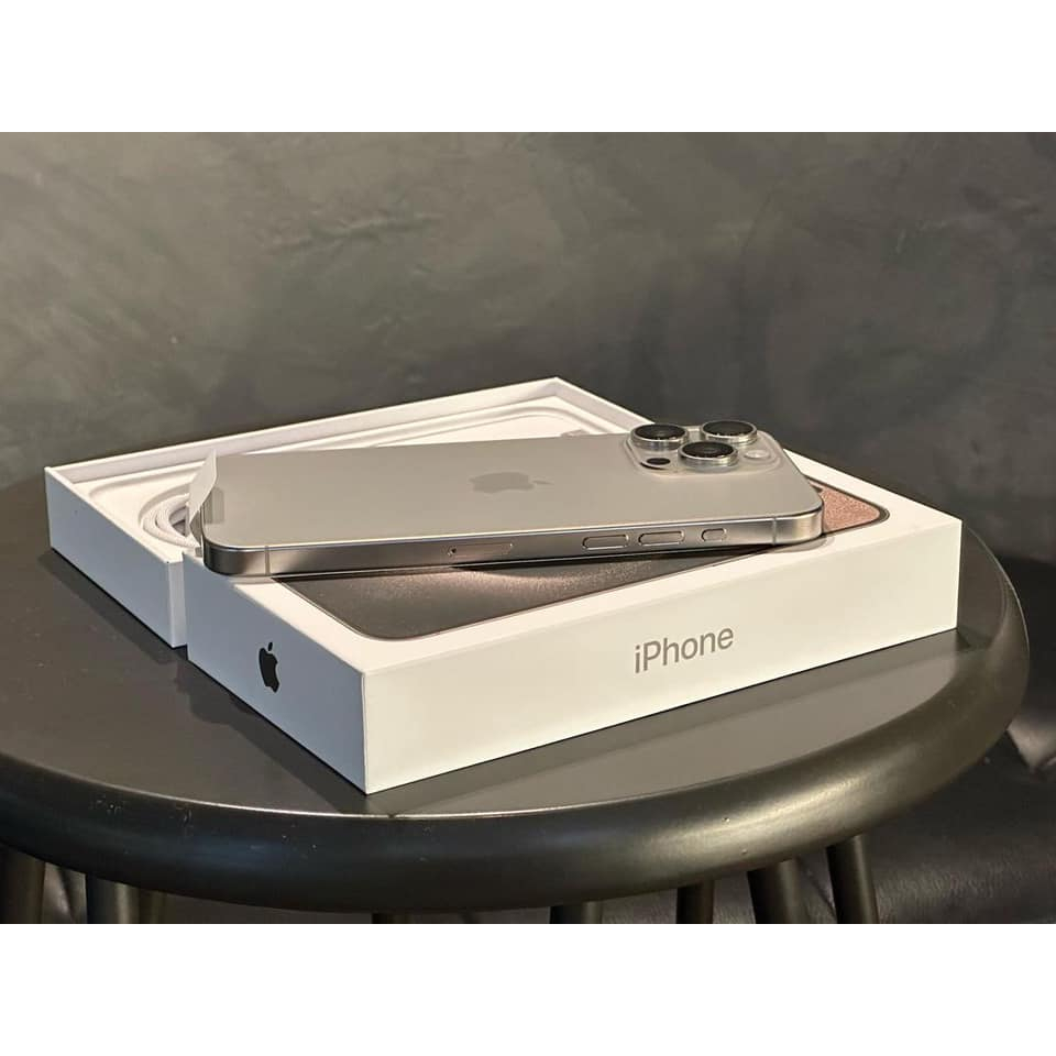 Điện thoại iphone 15 pro - 128gb - titan đẹp - bảo hành 12 tháng - đổi trả trong 7 ngày