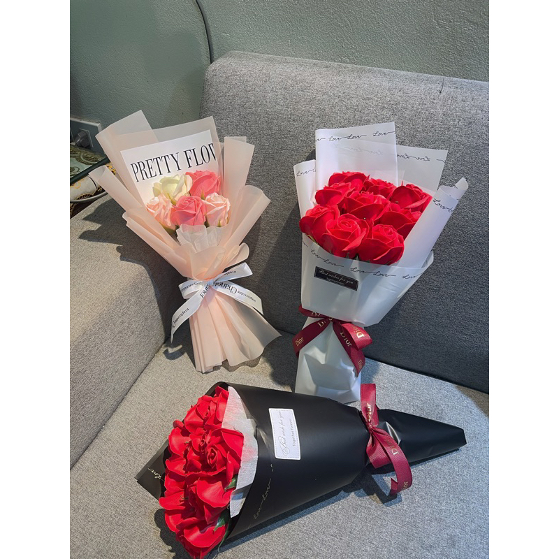 Hoa sáp bó 9 bông siu xinh