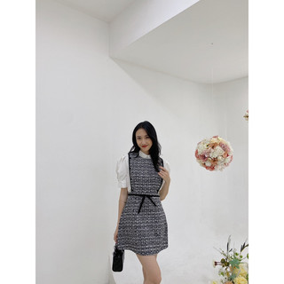 Set áo sơ mi yếm dạ hoạ tiết đen 262