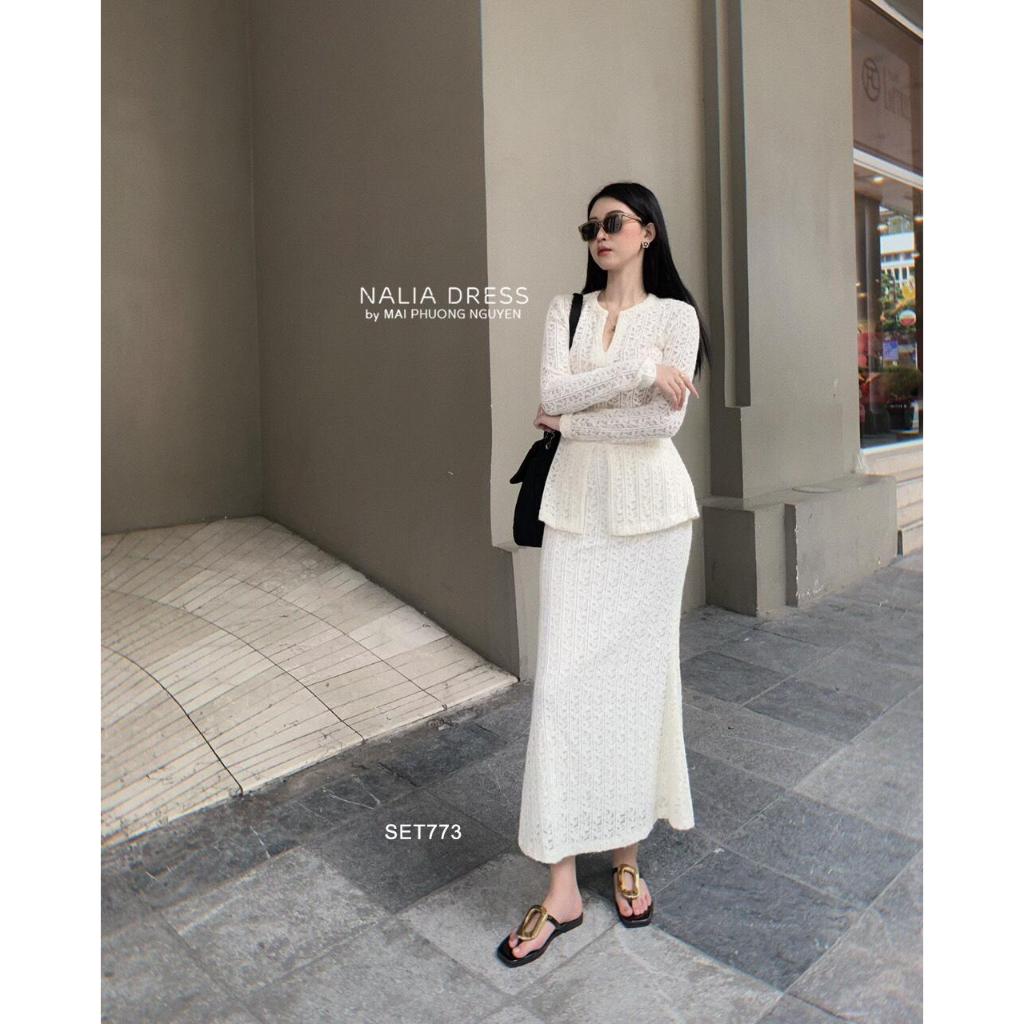 NALIA Jenna - Áo ren cổ chữ V phối chân váy ren thiết kế SET773