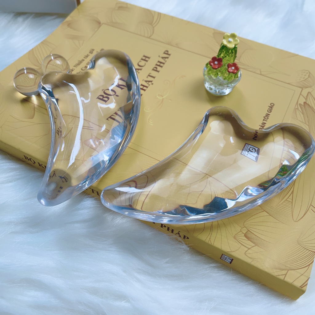 Đá Massage Mặt Guasha Trong Suốt
