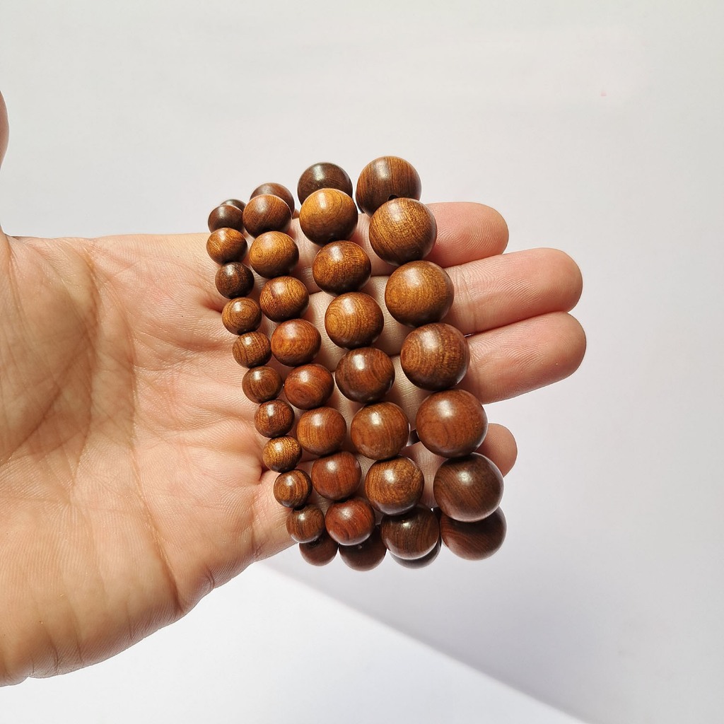 Vòng tay nam, nữ PQ Leather - chuỗi hạt gỗ Bách Xanh cao cấp dành cho nam nữ size 8-10-12-14 ly mùi gỗ thơm lâu dịu nhẹ