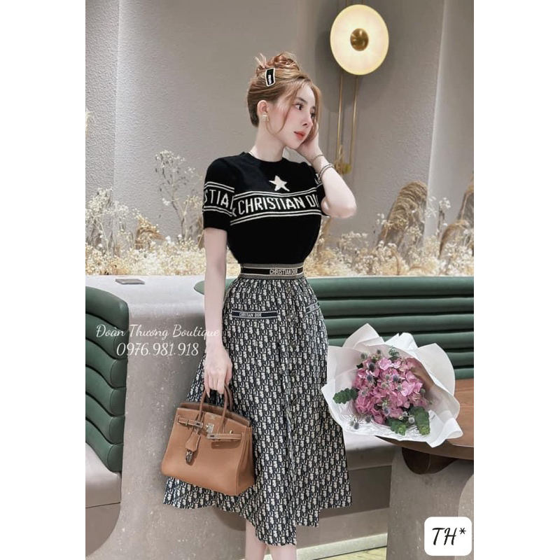 Set áo len cộc tay và chân váy