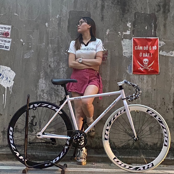 Xe đạp Fixed Gear tay cong 2 lip Vành 60 có logo trên khung - 2023