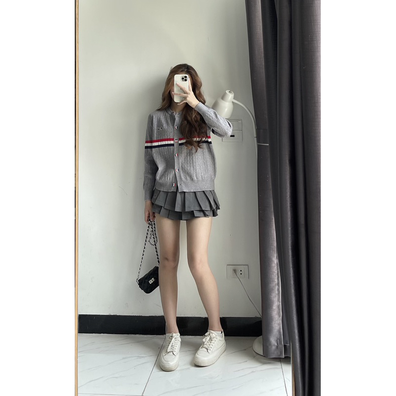 Cardigan len Thom thêu cún