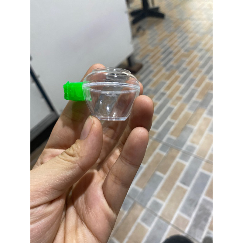 Cóng đựng thức ăn cho chim nhỏ