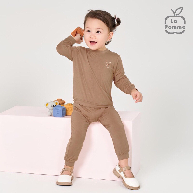 LA POMME Bộ dài tay năng động và sắc màu vui nhộn hãng La pomme