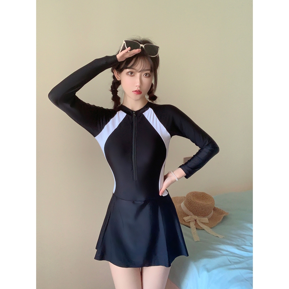 Đồ bơi nữ bikini 1 mảnh dài tay dáng váy có quần trong kín đáo VAKOMA TT126