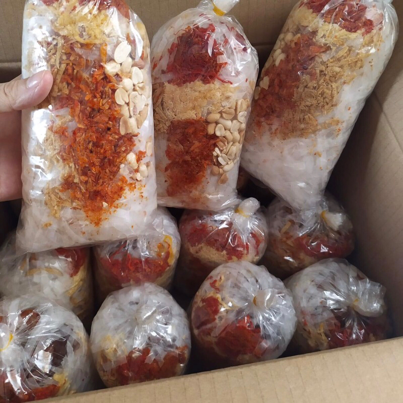 Bánh tráng trộn bò khô vị truyền thống