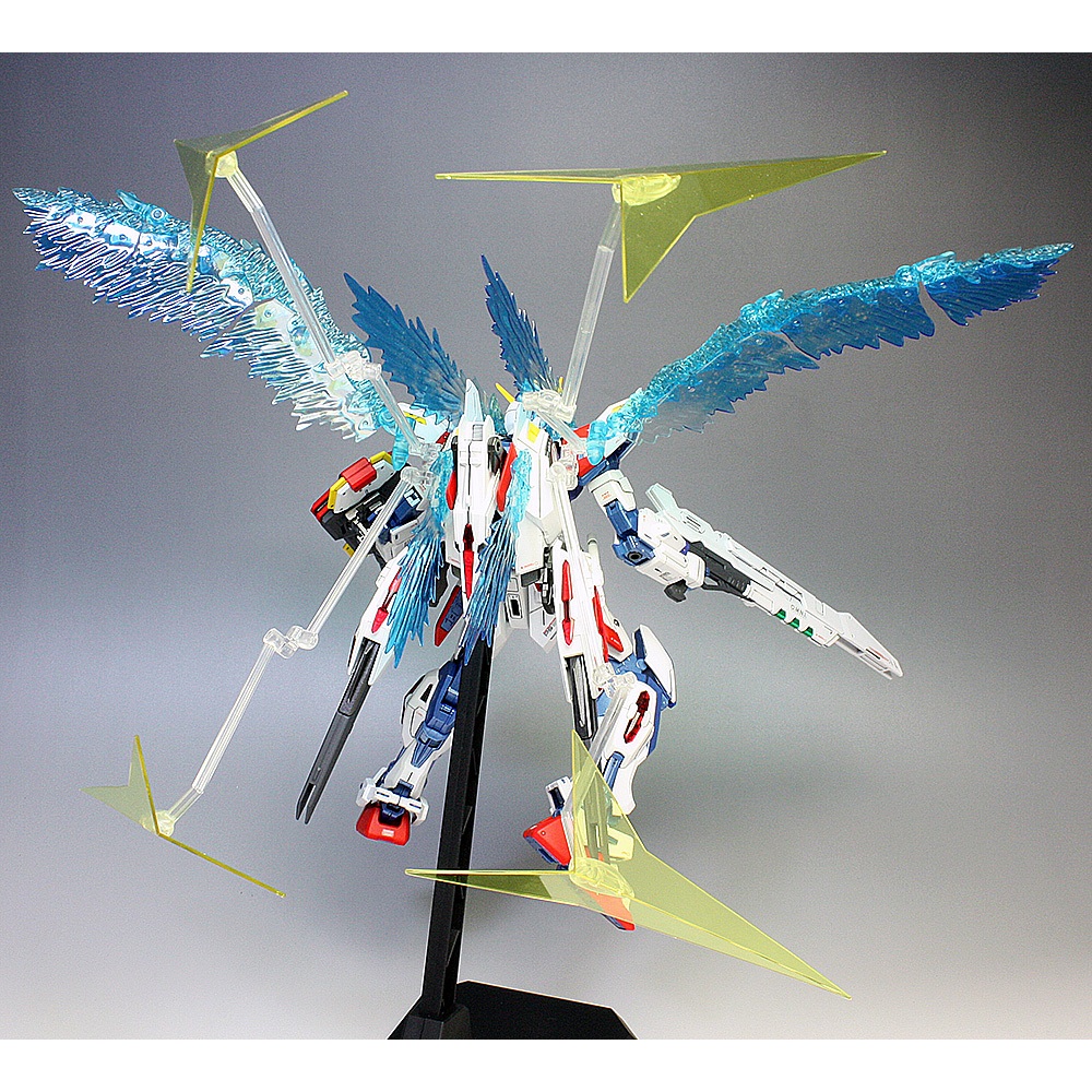 Mô Hình Lắp Ráp Gundam MG 6632S Star Build Strike Plavsky Wing