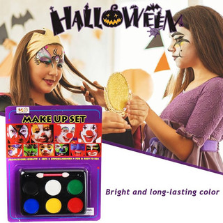 Set make up hoá trang Halloween.