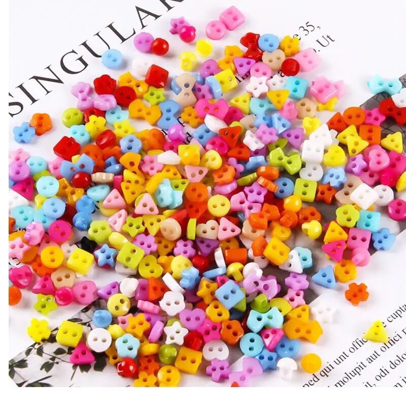 Nút nhựa size mini 6mm màu ngẫu nhiên (túi 75 ~ 80 cái)