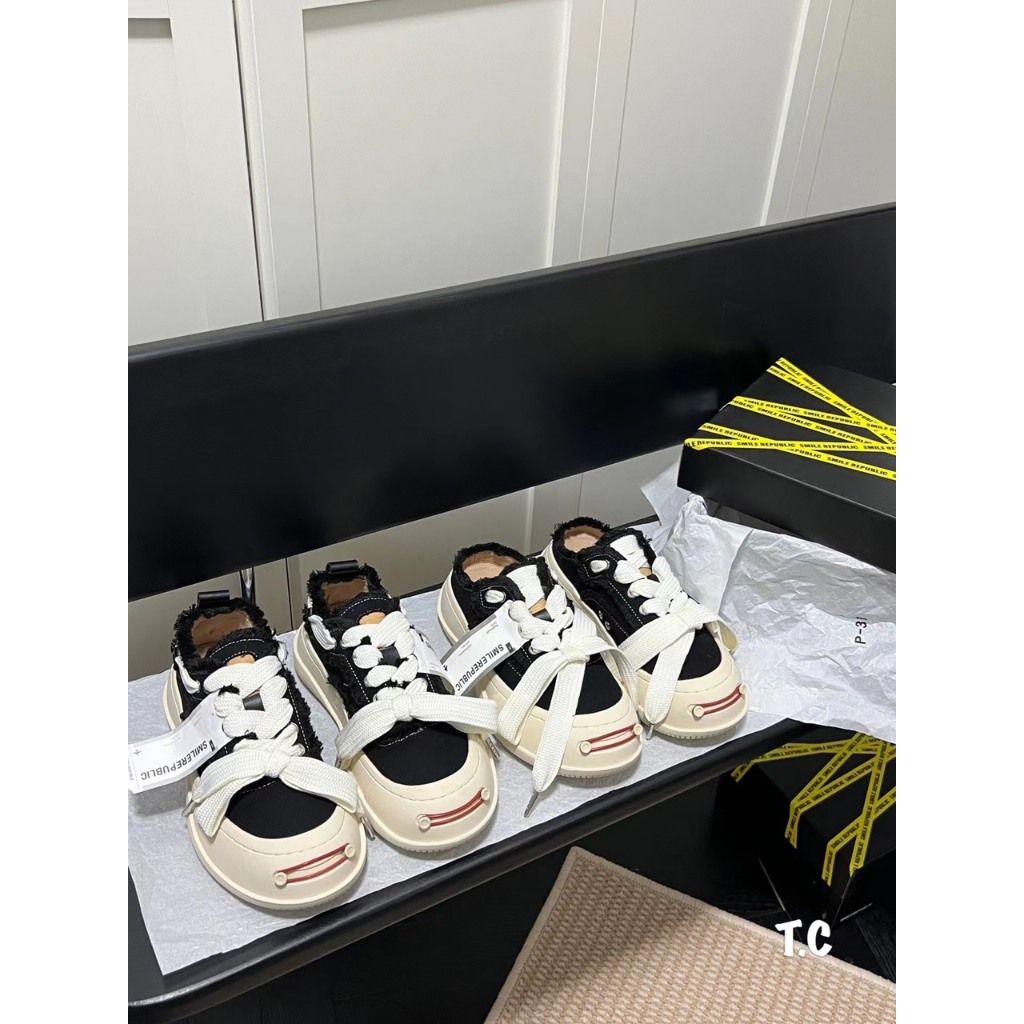 GIÀY - SỤC THỂ THAO SMILER ĐẾ CAO