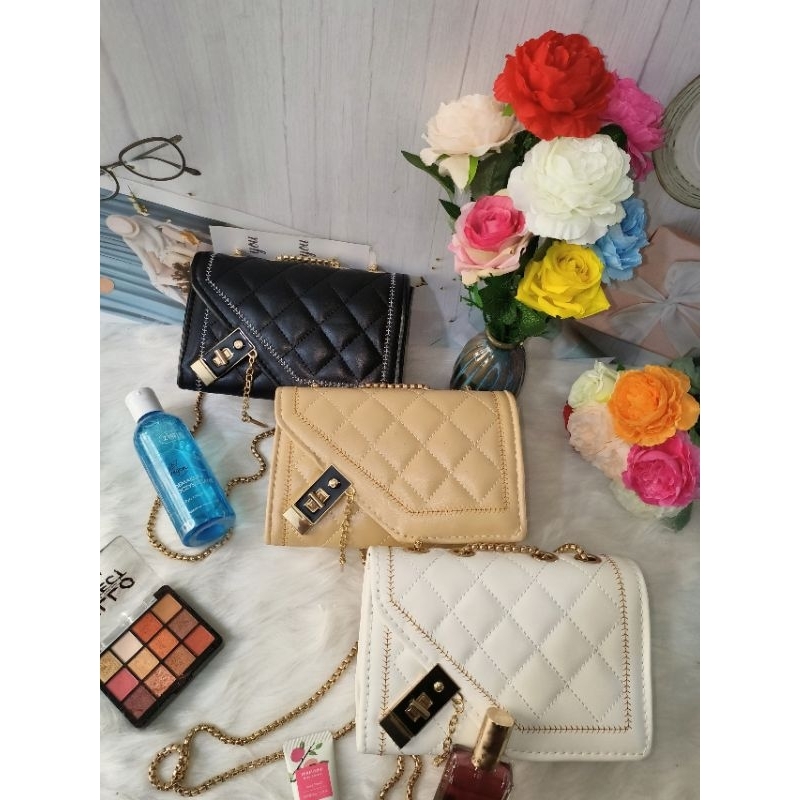 Túi xách nữ khóa chéo 3 ngăn giá rẻ thời trang hot trend siêu xinh