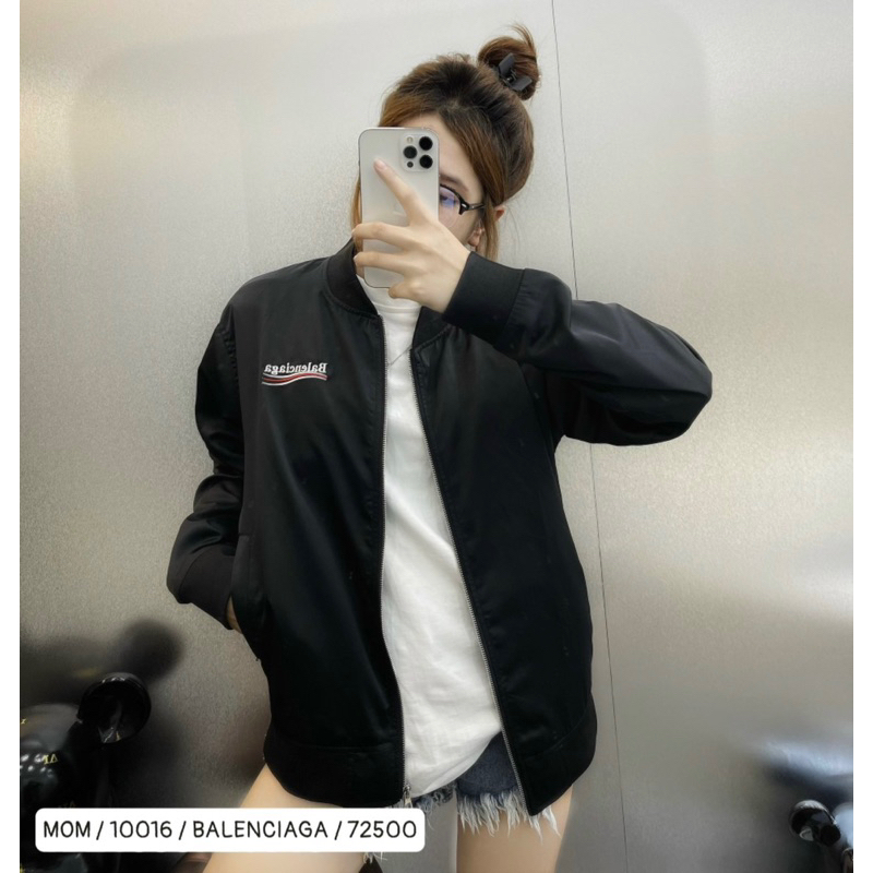 Áo khoác bomber nam nữ hai lớp có hoạ tiết in chữ logo hai lớp khoá kéo thời trang phong cách giới trẻ có size s đến xl