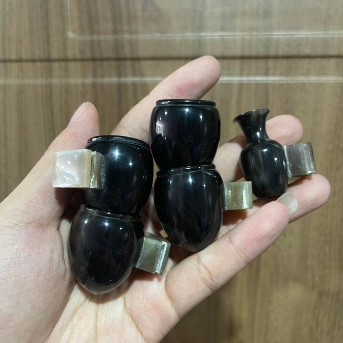 Cóng sứ chim khuyên , hút mật Hàng Sừng nguyên chất dành cho lồng Khuyên