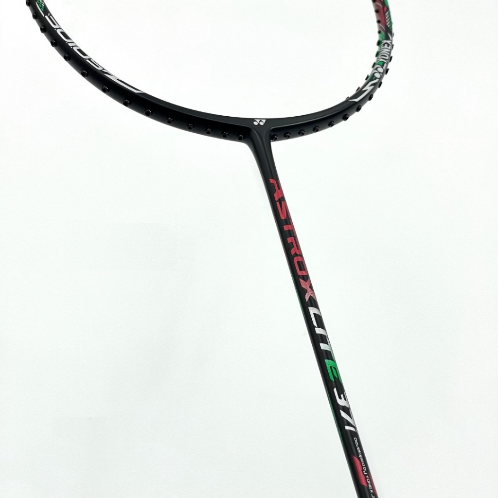 Vợt cầu lông Yonex Astrox LITE 37i  - 5U