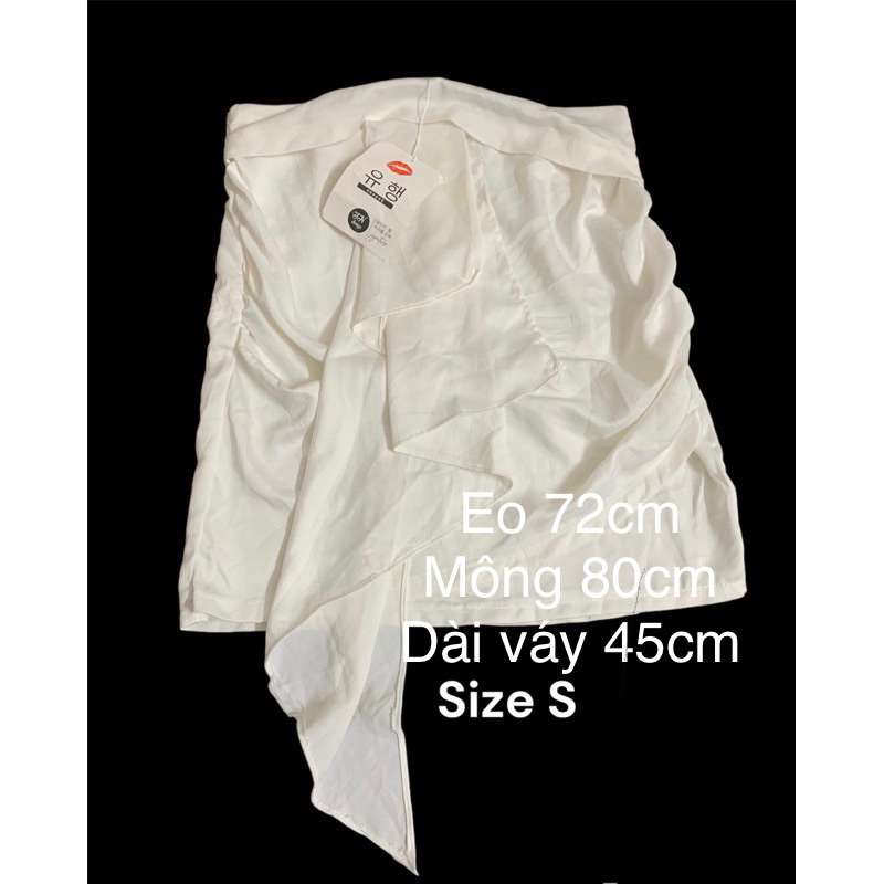 Váy trắng Hàn Quốc