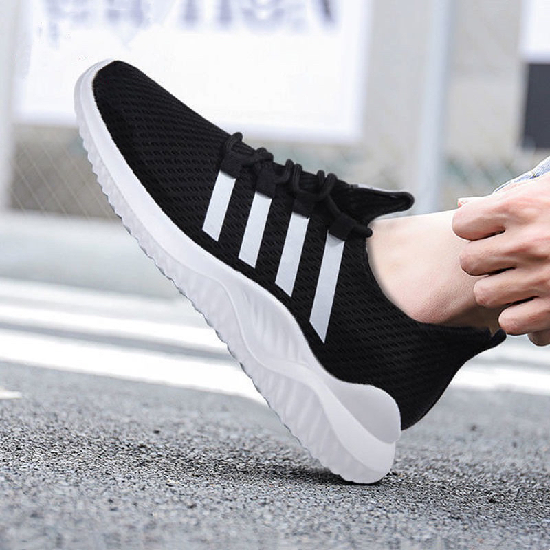 Giày thể thao sneaker chất liệu thoải mái nhẹ nhàng thoáng khí