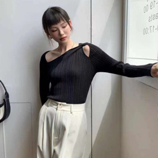  Áo len khoét vai khoét cổ cá tính phong cách Hàn Quốc Red Shop 302065 