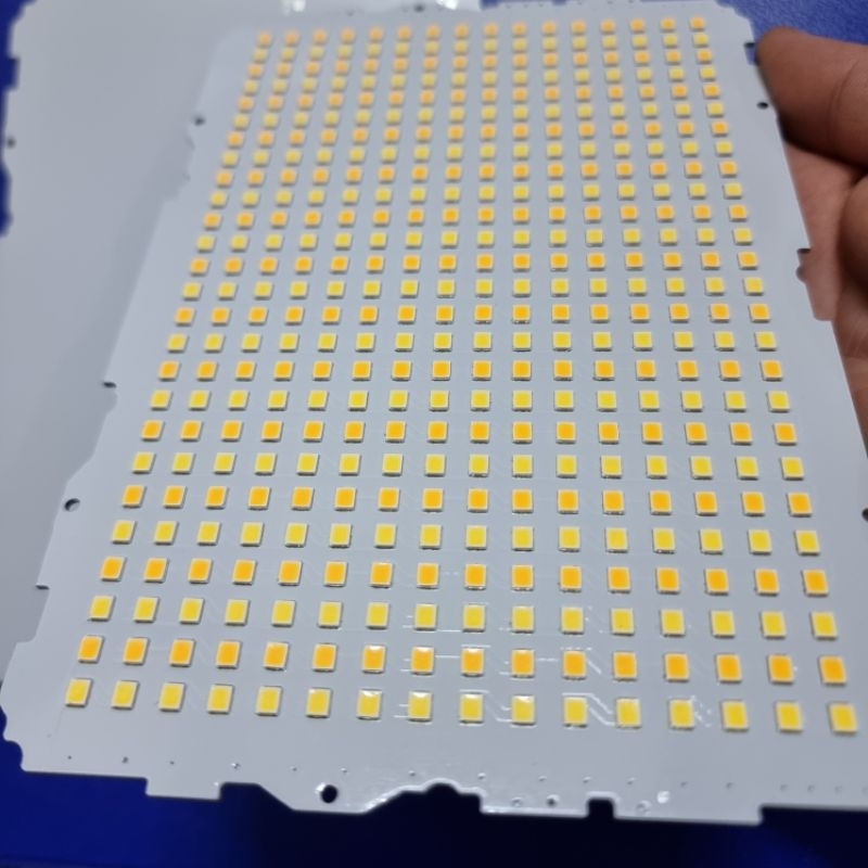 Bảng đèn led 6v-7v công suất lớn 416 hạt đèn