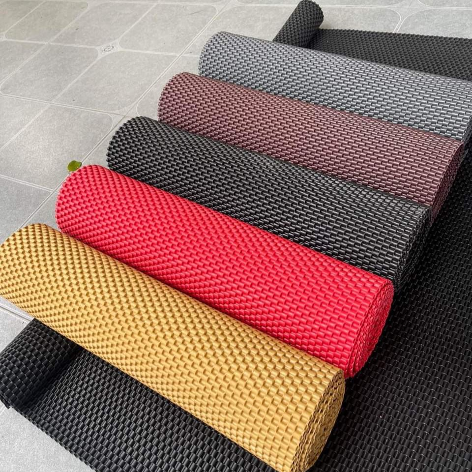 Thảm lót sàn cao su loại 1 cho xe ô tô 4-5-7 chỗ bằng cao su cao cấp không thấm nước và bền