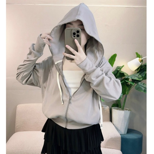 ÁO KHOÁC THUN GÂN FORM VỪA TÚI KHOÁ, ÁO KHOÁC GÂN TRƠN