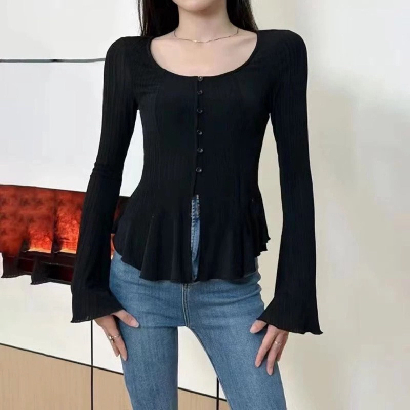Áo kiểu nữ tay loe xẻ eo phối nút siêu xinh nhiều màu chất vải thun gân len 4 chiều Free Size