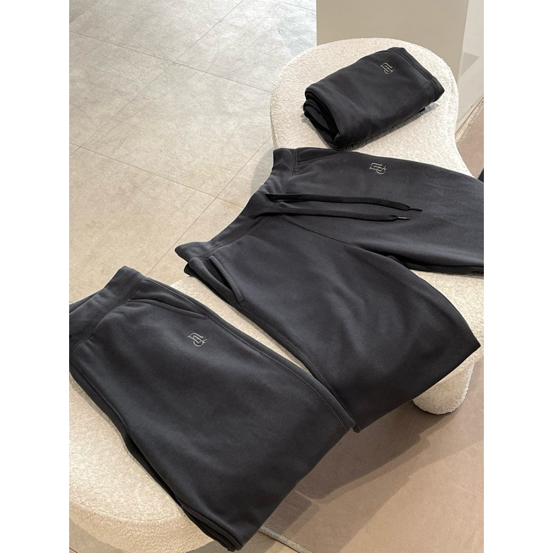 Quần ống suông thể thao basic thun da cá cao cấp Naomi Pants