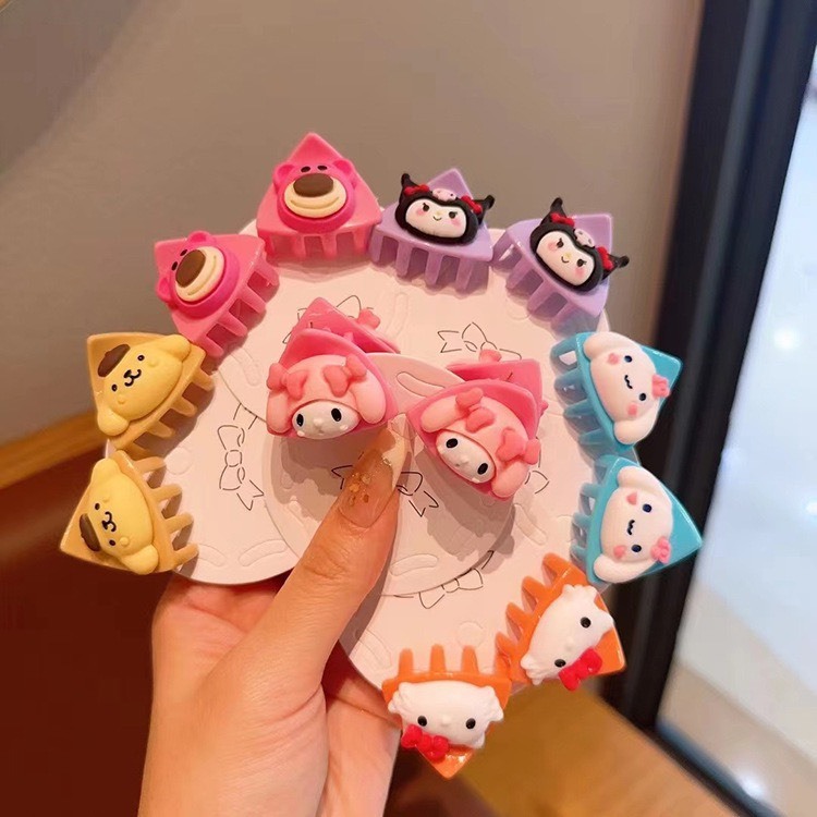 Set 2 kẹp càng cua mini kẹp tóc mái dễ thương hình Kuromi Gấu dâu Cinnamoroll