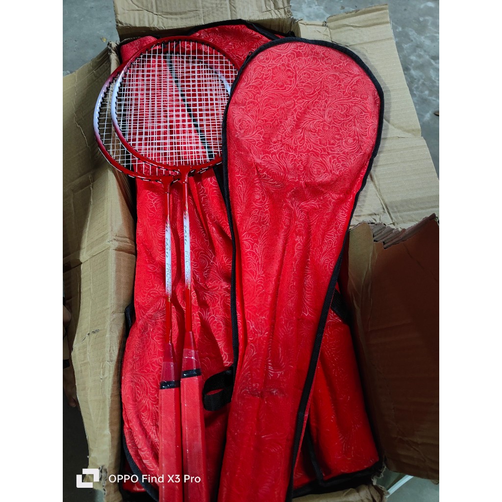Đôi vợt cầu lông trẻ em kèm bao đựng vợt